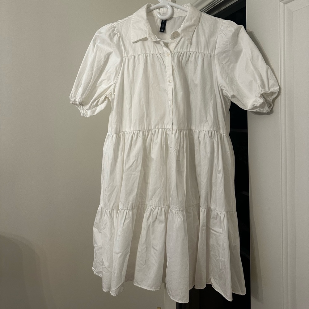 White mini dress - Picture 2 of 3